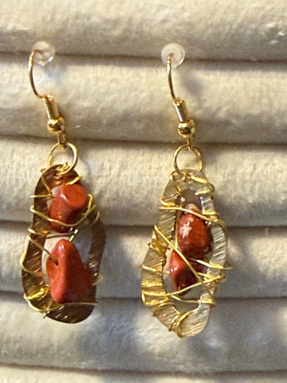Desert Ember – Red Jasper Wire-Wrapped Earrings